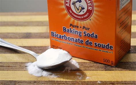 Then spit and, if you need to rinse away white residue. How to Use Baking Soda to Clean Face Skin, Clean Your Hair ...