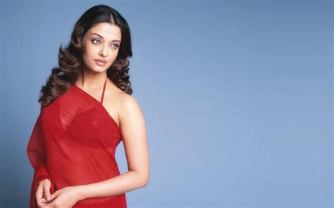 Wallpaper Id 598876 Girls Red Saree Bollywood Actress 1080p Aishwarya Celebrity