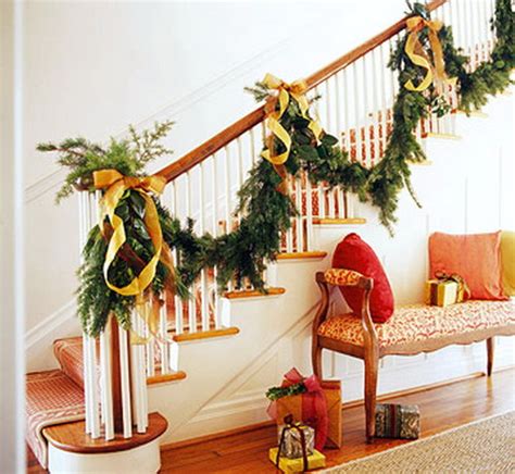 Receiving those yearly christmas cards from your friends and family is what the holiday season is all about, but sometimes there's just no room to display all of them. Pretty Christmas Staircases | OMG Lifestyle Blog