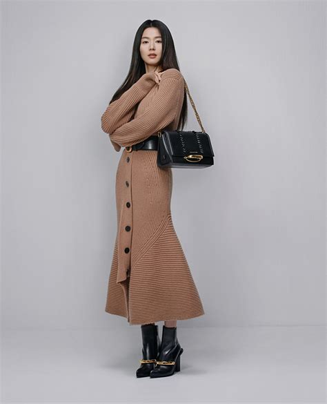 전지현 / jun ji hyun (jeon ji hyeon). The Exact Designer Bag Jun Ji Hyun, Kim Hee Ae, and Others ...