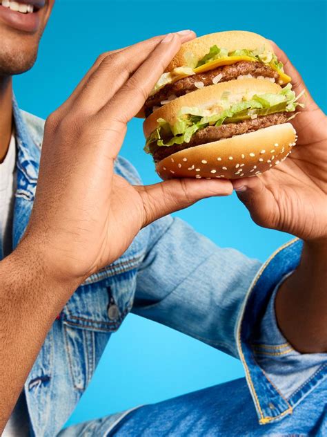 Mcdonalds Reveals The ‘unique Way Australians Hold Their Burgers