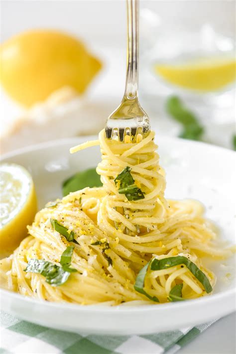 Giadas Lemon Spaghetti A No Cook Sauce