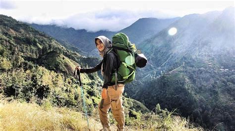 Penting Ini Tips Mendaki Gunung Bagi Wanita Berhijab Kaskus