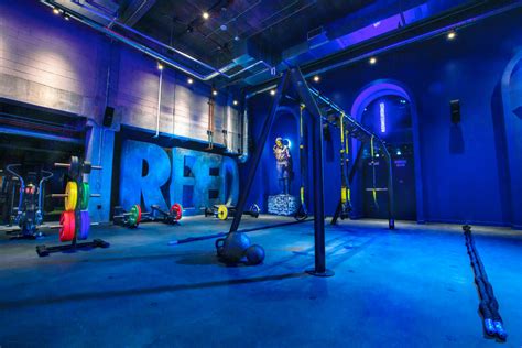 John Reed Fitness Brings Vibrant Workouts Design And Music To New Dtla Gym