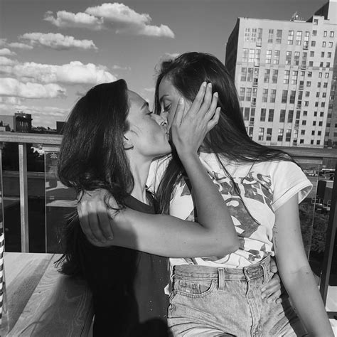 Lesbians Kissing Cute Lesbian Couples Britt Fem Gurl Lgbt Real Life Lesbian Love Lesbian