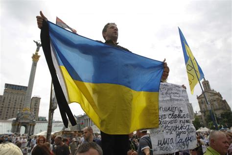 Ukraine And The Logic Of Civil Resistance Confronting Russian Fueled