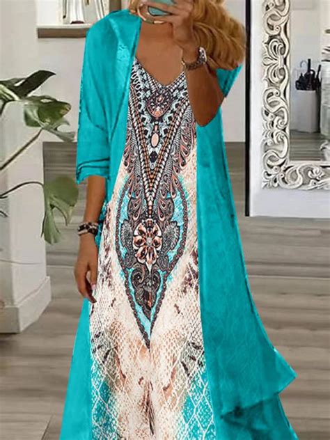 Women Half Sleeve V Neck Graphic Printed Two Piece Maxi Dress