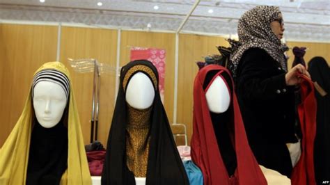 Iran Jails Fashion Workers For ‘spreading Prostitution World Tribune Us Politics And
