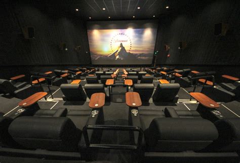 Learn more about theatre dining and special offers at your local marcus theatre. Best Movie Theaters in Dallas - Thrillist Dallas