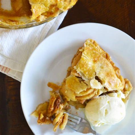 Easy Caramel Apple Pie The Best Easy Apple Pie Recipe