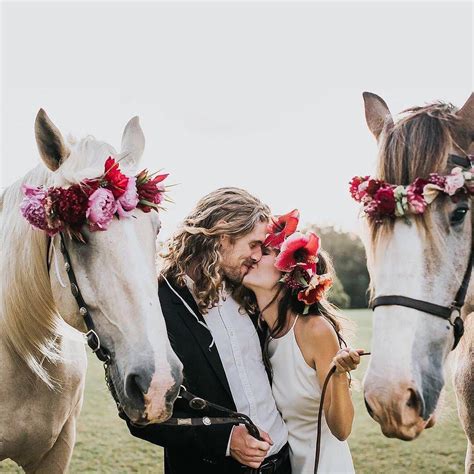 Who Wore These Flower Crowns Better The Brides Or These Horses What