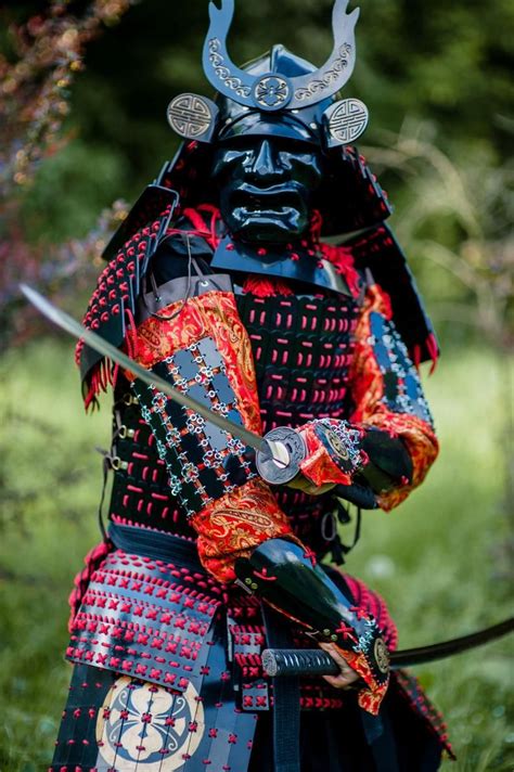 samurai full armor etsy in 2020 samurai armor samurai art japanese warrior