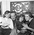 Image of Eduardo De Filippo and Thea Prandi with their children Luisella