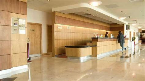 Jurys inn plymouth is situated on exeter street, in the heart of plymouth city centre. Jury's Hotel, Plymouth
