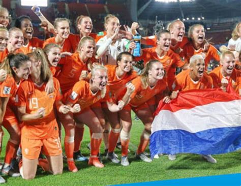 Samen met belgië en luxemborg zijn om te beginnen: Uitzending finale WK Nederland - Amerika | De Faam.nl