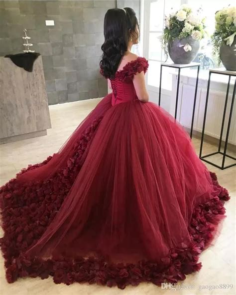 Discount 3d Flowers Burgundy Muslim Wedding Dresses 2019 Arabic Plus Size Bridal Ball Gown Long
