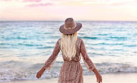7 Beachy Instagram Accounts To Inspire Your Summer Getaway Fabfitfun