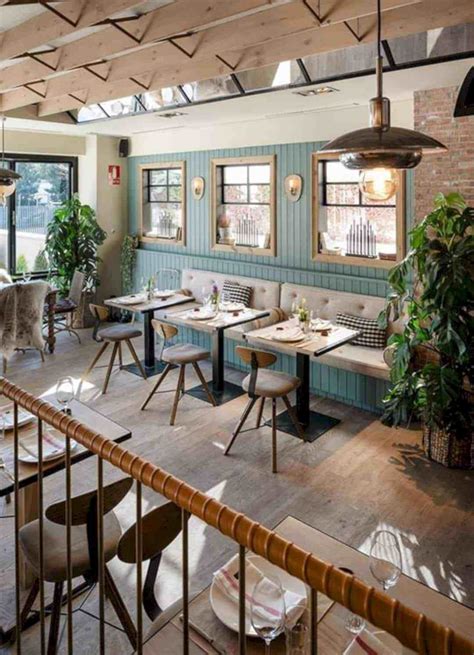 Whether it's located on a busy street corner in new york, nestled in the heart of small town, or decide whether you want to start your diner from scratch or take over the operation of an existing one. 15 Great Interior Design Ideas for Small Restaurant ...