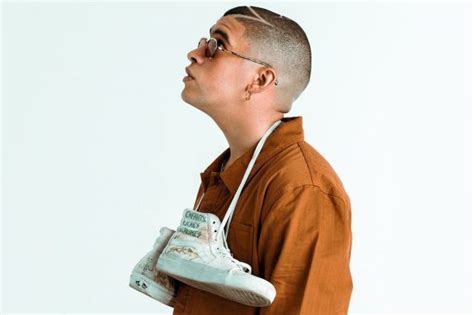Bad Bunny repite como #1 en nuestra lista Top 100 Artistas Streaming