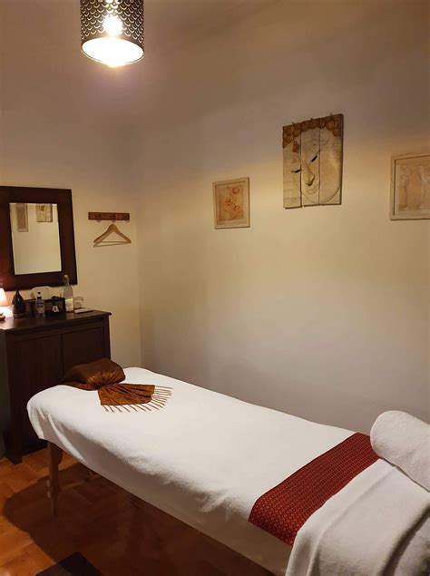 2023 90 Minute Aromatherapy Anti Stress Massage Treatment