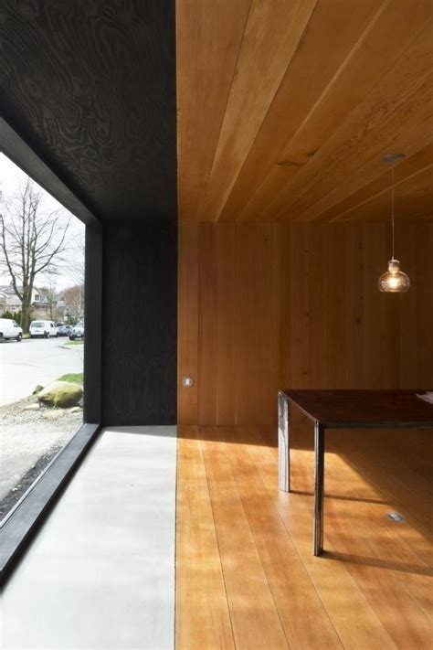 Small Minimalist House Interior Design In Canada Founterior