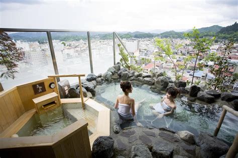 9 Secret Traditional Ryokans In Takayama To Book In 2023