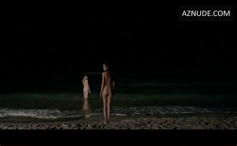 Anna Skellern Tereza Srbova Butt Scene In Siren Aznude