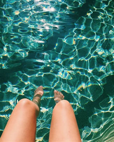 40 Fotos tumblr en la piscina que deberías imitar Posar es vida