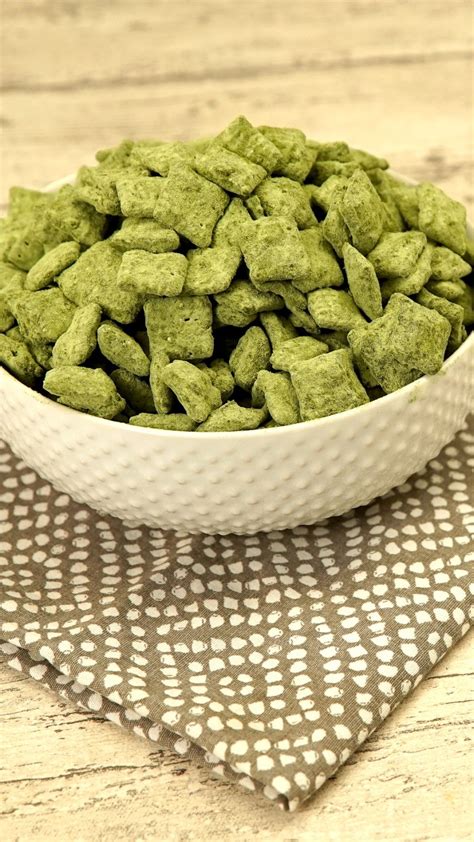Puppy chow is my favorite snack. Matcha Puppy Chow | Recipe | Puppy chow chex mix recipe ...