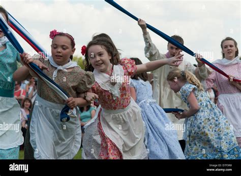 May Day Children Dancing Around Maypole Hi Res Stock Photography And
