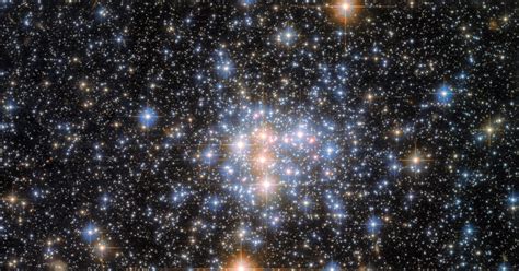 The Small Magellanic Cloud Sparkles In Hubble Image Digital Trends