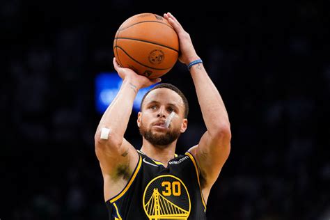 Nba Steph Curry’s Iconic Performance Leaves Warriors Teammates Stunned