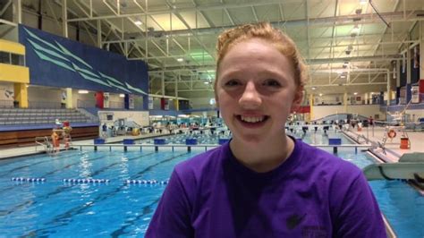 Thunder Bay Diver Makes A Splash On The First Day Of School Cbc News