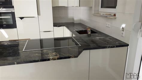Moderner natursteinbetrieb granit & marmor für bad, küche, wohnen und wellnesbereich. Lörrach Belvedere Granit Arbeitsplatten