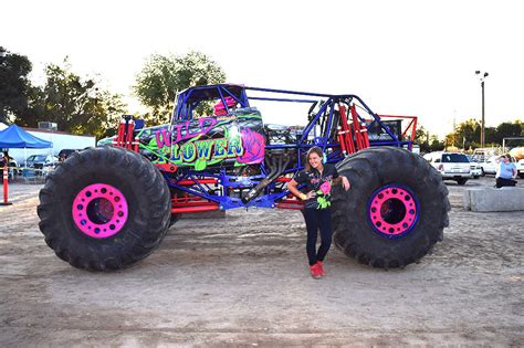 Female Monster Trucker Tech Freshman Technique