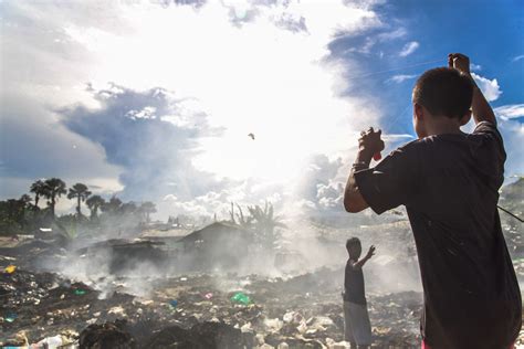 Garbage Kingdom Smithsonian Photo Contest Smithsonian Magazine