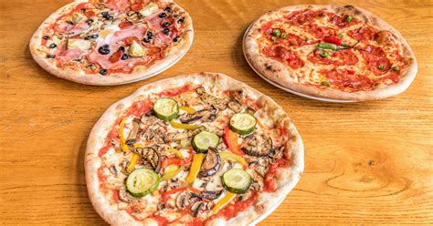 Perfect Pizza Slough Delivery From Slough Order With Deliveroo