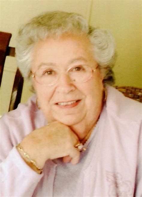 Obituary Of Elvira Sarola Oyster Bay Funeral Home Serving Oyster
