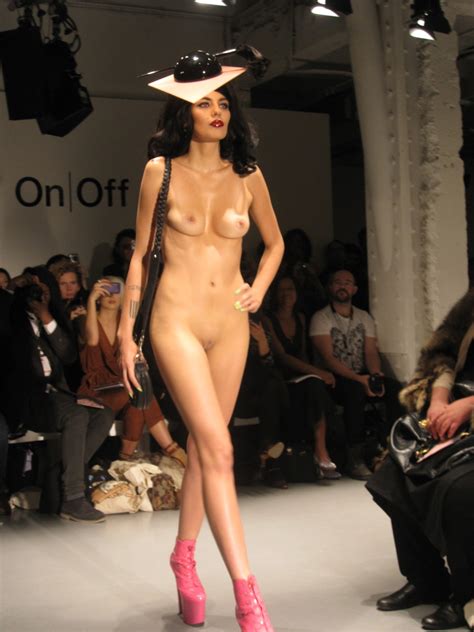 Nude Models On The Runway Adult Trends Images Free