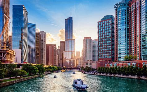 You can serve the main course on sheets of newspaper and let everyone dig in, arrange on skewers for a fun twist, or fill up portable cups to encourage the guests to mix and mingle. Download wallpapers Chicago River, modern buildings ...