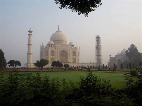 8 Essential Taj Mahal Tips For A Taj Mahal Visit 2024