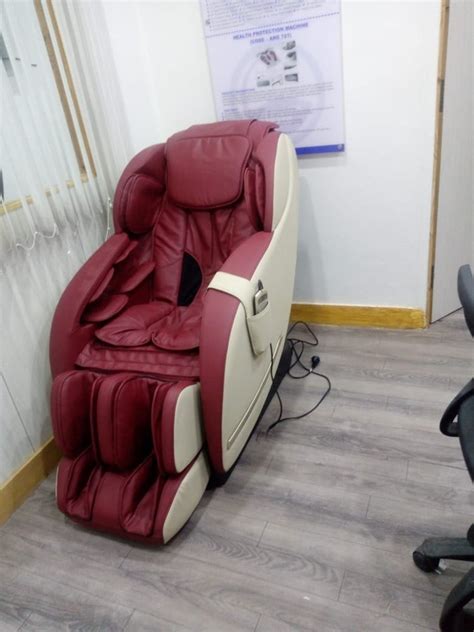 Black Pu Leather 3d Robotic Massage Chair For Personal Portable At Rs 45000 In New Delhi