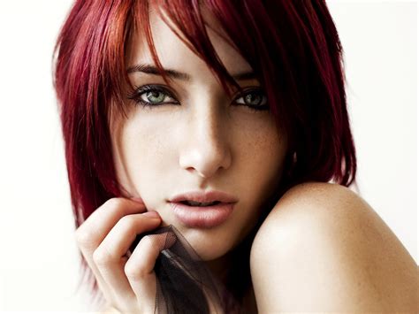 Women Susan Coffey Redheads Models Green Eyes Faces Wallpaper 1600x1200 62431 Wallpaperup