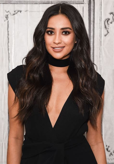 Shay Mitchell Attends Aol Build To Discuss Mothers Day In New York