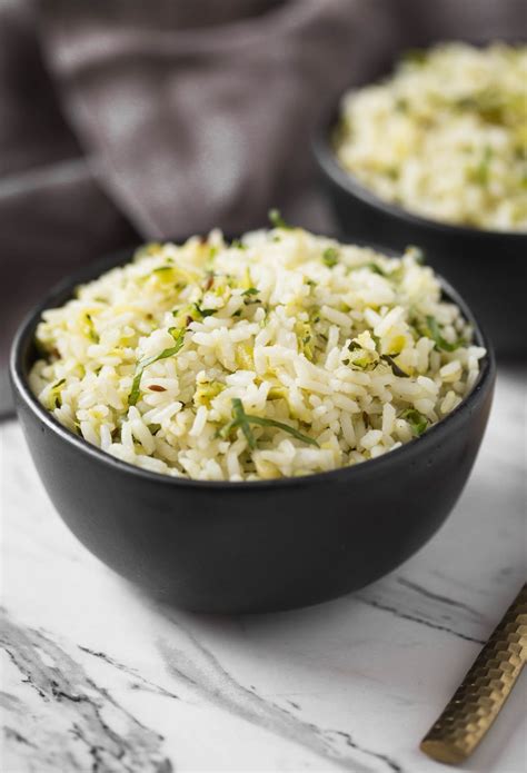 Quick And Easy Healthy Garlic Zucchini Rice Recipe Watch What U Eat