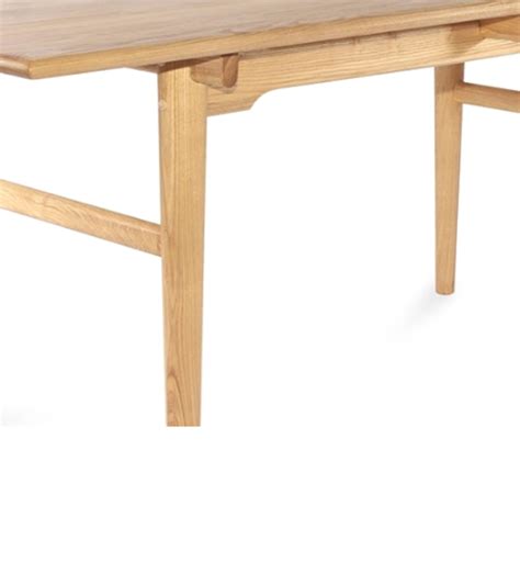 Wish Solid Wood Scandinavian Style Dining Table Onske