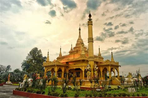 List Of 10 Most Famous Buddhist Temples In India