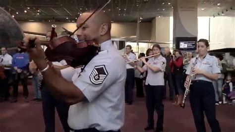 Air Force Musical Flash Mob Soars In Smithsonian