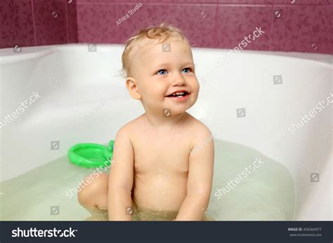 Cute Baby Boy Bath Stock Photo 430364977 Shutterstock