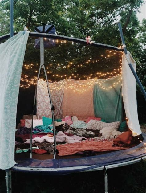 𝐏𝐢𝐧𝐭𝐞𝐫𝐞𝐬𝐭 𝐣𝐨𝐬𝐞𝐟𝐢𝐧𝐚𝐝𝐨𝐧𝐧𝐞𝐰𝐚𝐥𝐝★ Old Trampoline Sleepover Room Trampoline